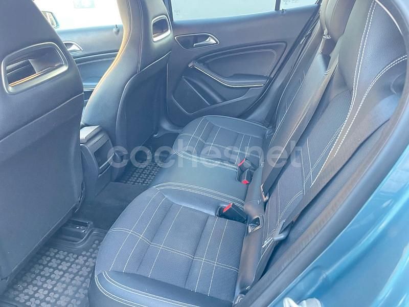 Usado Mercedes GLA200 Edition 1 136 CV (100 kW) 2015 Gris / plata SUV