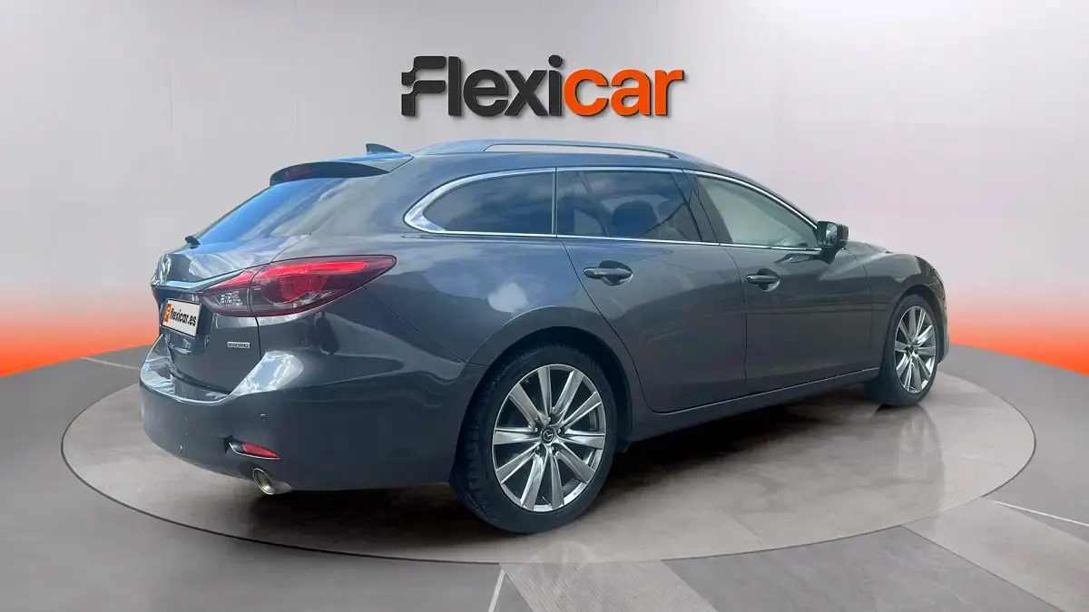 Usado Mazda 6 194 CV (142 kW) 2022 Gris Familiar