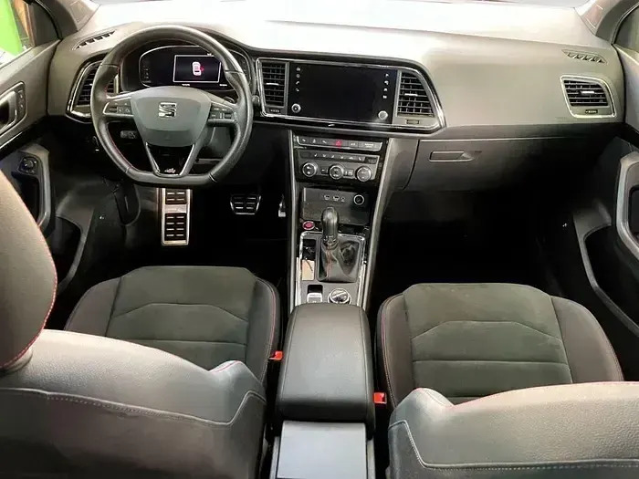 Usado Seat Ateca FR 150 CV (110 kW) 2021 Rojo SUV