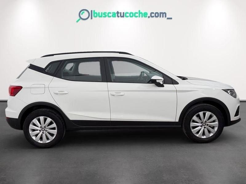Usado Seat Arona Ecomotive 116 CV (85 kW) 2019 Blanco SUV