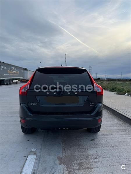 Usado Volvo XC60 Kinetic 205 CV (150 kW) 2009 Negro SUV