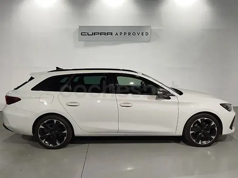 Usado Cupra Leon 150 CV (110 kW) 2024 Blanco Familiar