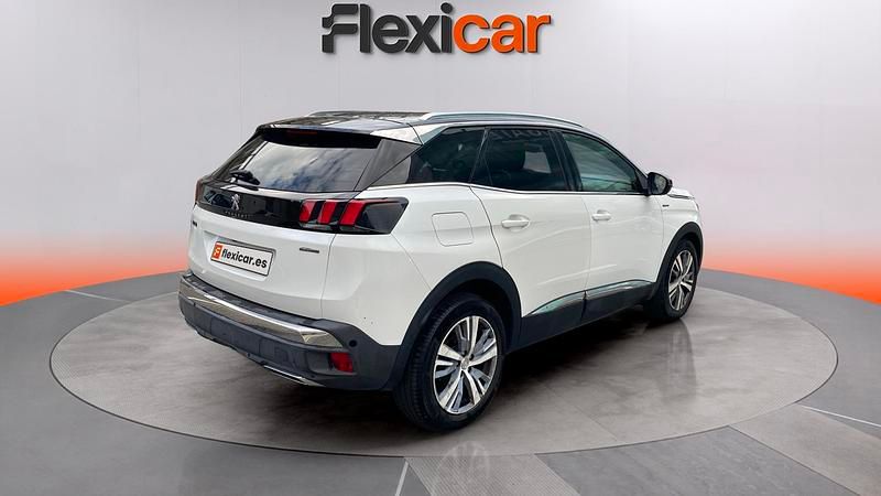 Usado Peugeot 3008 Style 131 CV (96 kW) 2017 Blanco Monovolumen