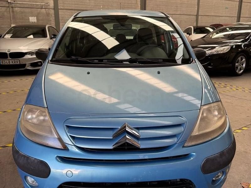 Usado Citroën C3 70 CV (51 kW) 2007 Azul Berlina