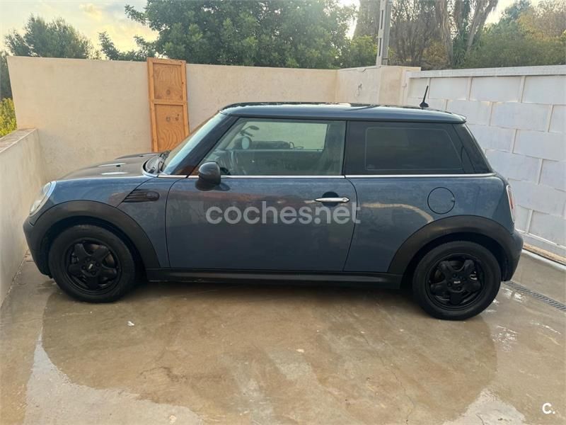 Usado Mini ONE 75 CV (55 kW) 2010 Azul Utilitario