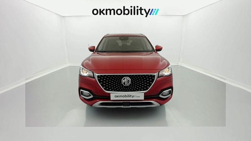 Begagnad MG HS Comfort 162 HK (119 kW) 2023 Röd SUV