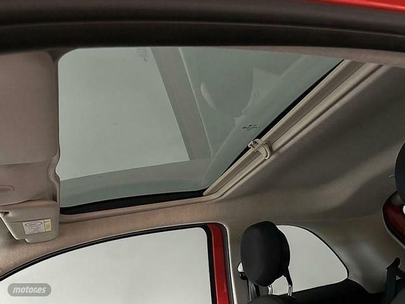 Usado Fiat 500 70 CV (51 kW) 2023 Naranja Utilitario