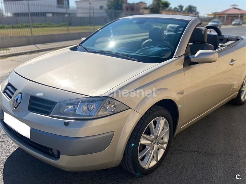 Beige Usado 2005 Renault Mégane Cabriolet Dynamique Descapotable | 4500 € (Un poco caro) - Imagen 1/4