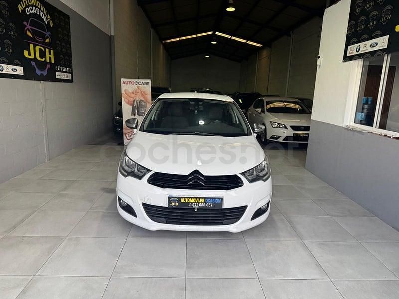 Usado Citroën C4 Live 99 CV (72 kW) 2015 Blanco Berlina
