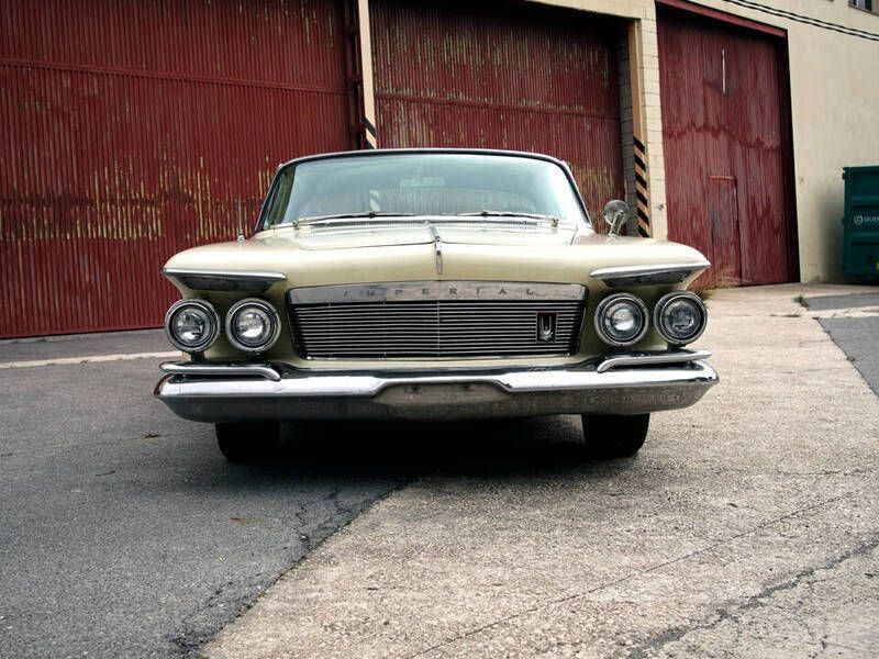 Usado Chrysler Imperial 350 CV (257 kW) 1961 Amarillo Coupe
