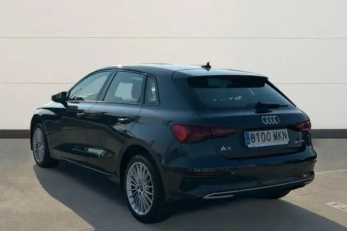 Usado Audi A3 Sportback Advanced 110 CV (80 kW) 2023 Utilitario