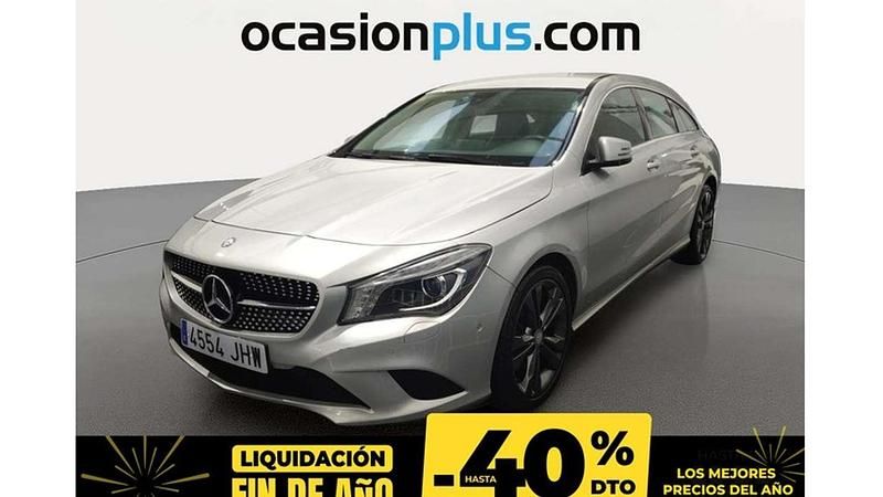 Plateado Usado 2015 Mercedes CLA200 Shooting Brake Familiar | 15.973 € (Buen precio) - Imagen 1/4