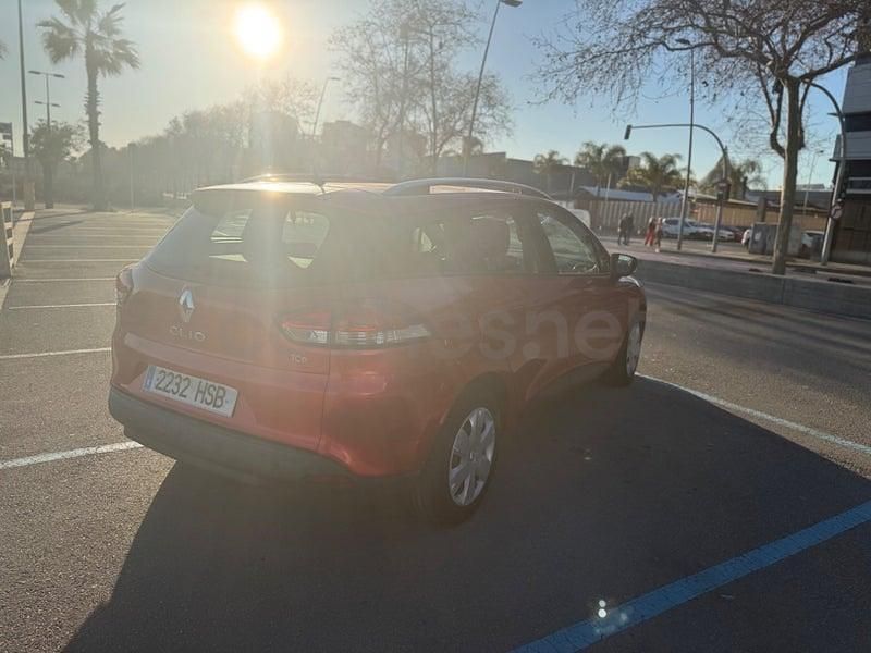 Usado Renault Clio GrandTour 75 CV (55 kW) 2013 Granate Familiar