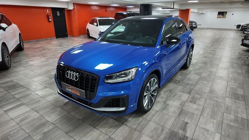 Azul Usado 2019 Audi Q2 SUV | 36.990 € - Imagen 1/1