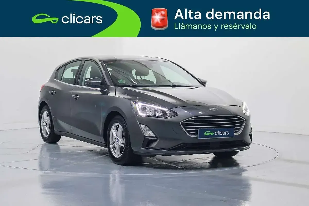 Usado Ford Focus Trend+ 120 HP (88 kW) 2021 Cinzento Citadino
