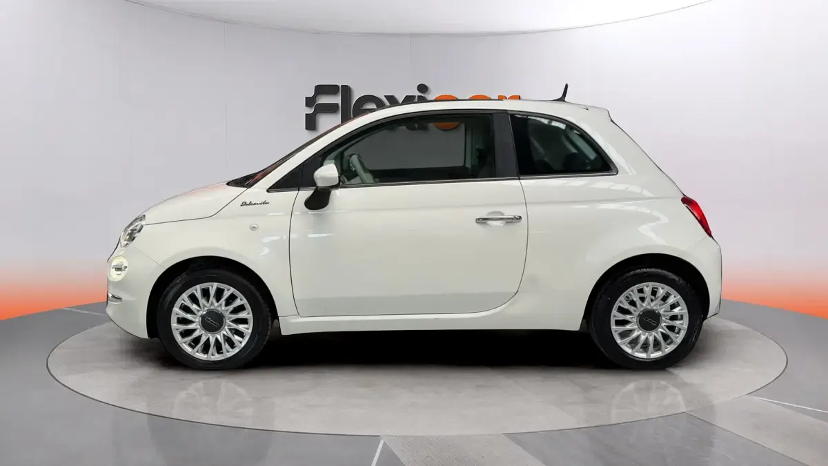 Usado Fiat 500 Dolcevita 71 CV (52 kW) 2023 Blanco Berlina