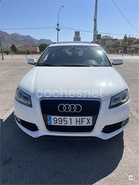 Blanco Usado 2011 Audi A3 Ambition Berlina | 8500 € (Precio justo) - Imagen 1/1