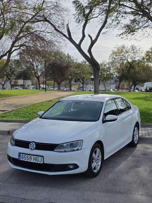 Usado VW Jetta Advance 105 CV (77 kW) 2011 Blanco Berlina