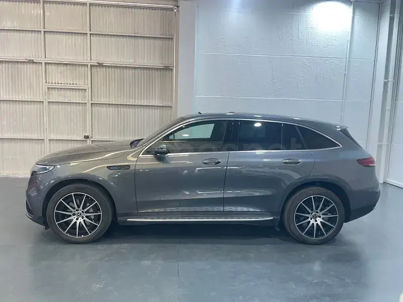 Usado Mercedes EQC400 300 kW (408 CV) 2022 Eléctrico SUV