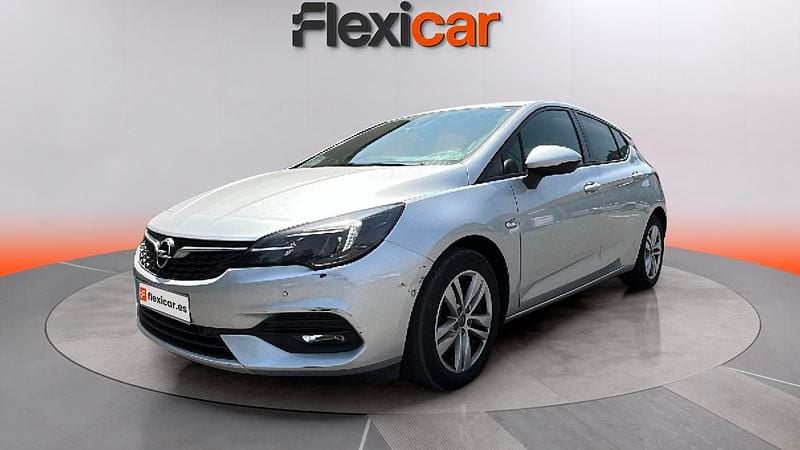 Usado Opel Astra GS Line 110 CV (80 kW) 2020 Gris Berlina