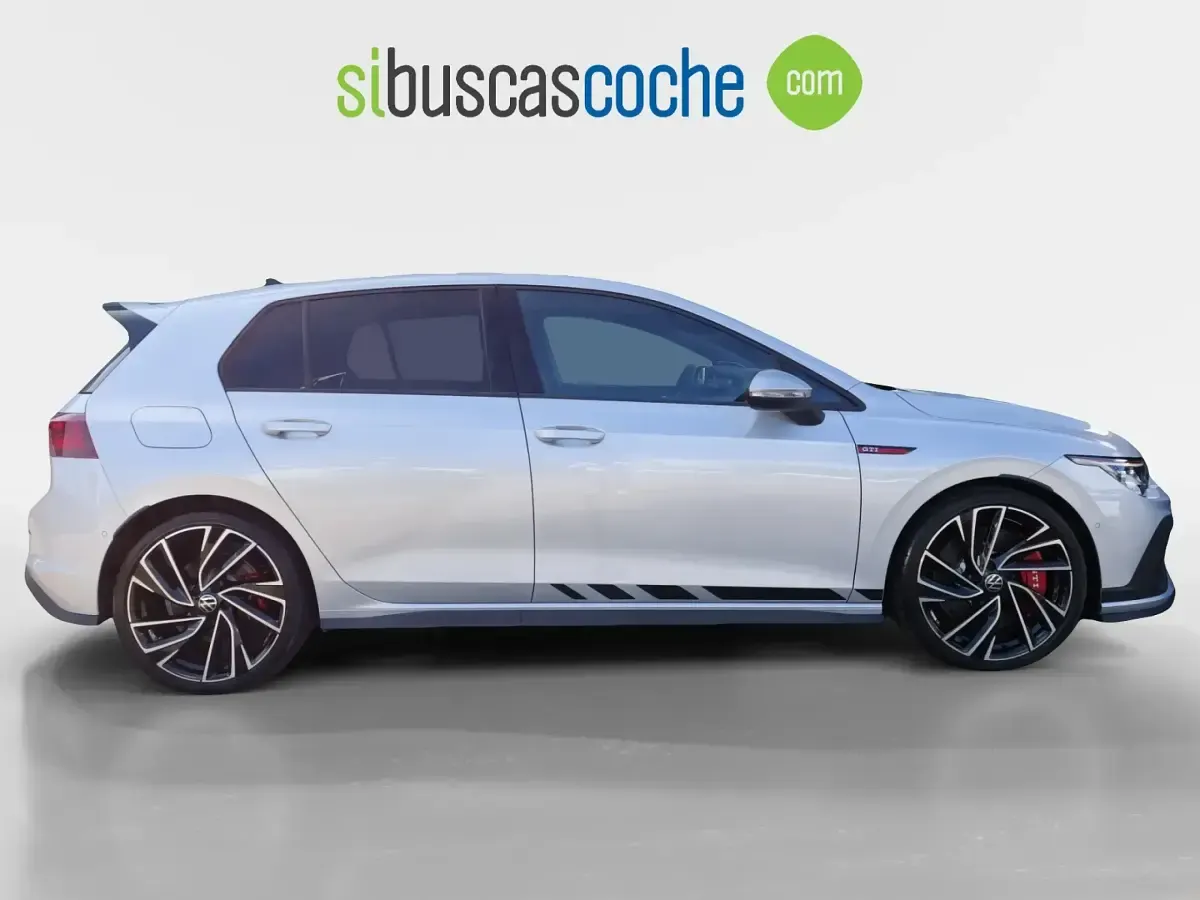 Usado VW Golf VIII GTI Clubsport 300 CV (220 kW) 2024 Gris/plata