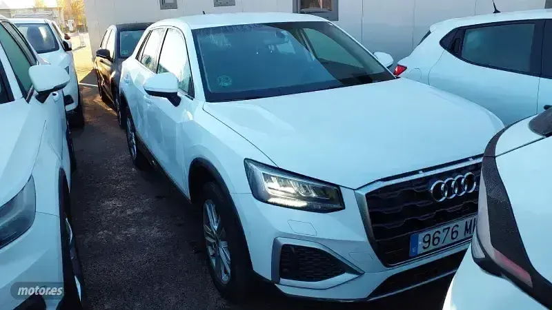 Usado Audi Q2 Advanced Plus 116 CV (85 kW) 2023 Blanco SUV