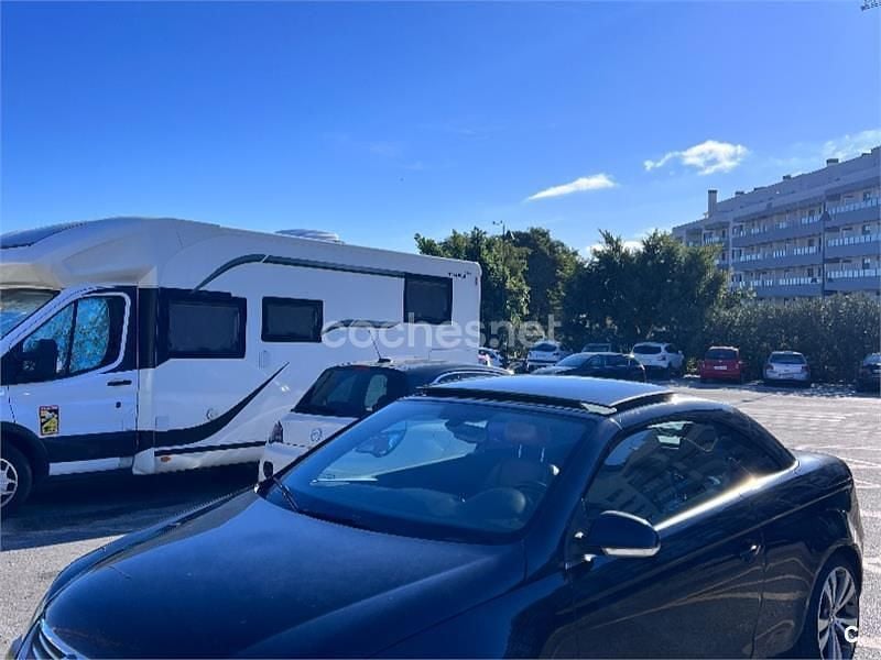 Usado VW Eos 140 CV (102 kW) 2008 Negro Descapotable