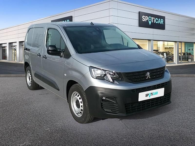 Usado Peugeot E-Partner 100 kW (136 CV) 2024 Gris Monovolumen