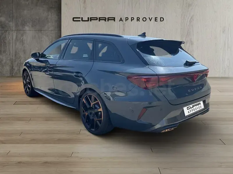 Usado Cupra Leon VZ 272 CV (200 kW) 2024 Azul Familiar
