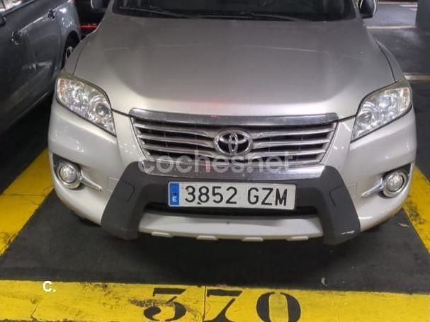Gris / plata Usado 2010 Toyota RAV4 Advance SUV | 7900 € (Precio justo) - Imagen 1/4