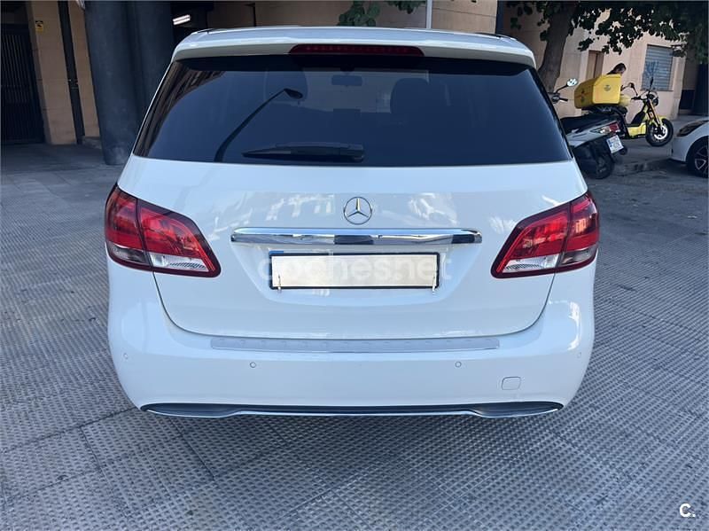 Blanco Usado 2018 Mercedes B200 Monovolumen | 15.800 € (Precio justo) - Imagen 1/3