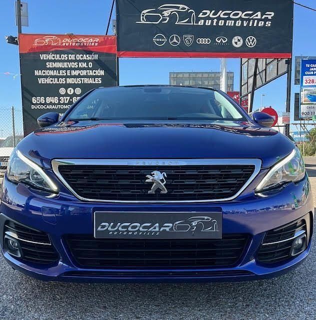 Usado Peugeot 308 SW Style 130 CV (95 kW) 2020 Azul Familiar