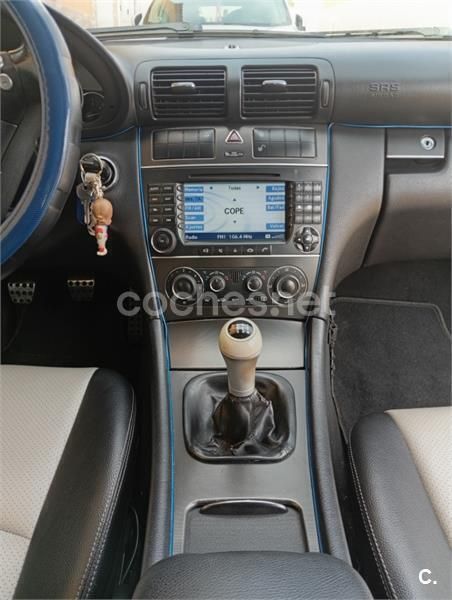 Azul Usado 2004 Mercedes C220 Berlina | 3500 € (Buen precio) - Imagen 1/4