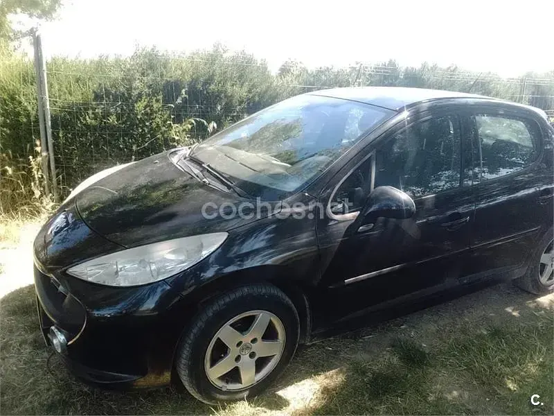 Usado Peugeot 207 Sport 95 CV (69 kW) 2009 Negro Berlina