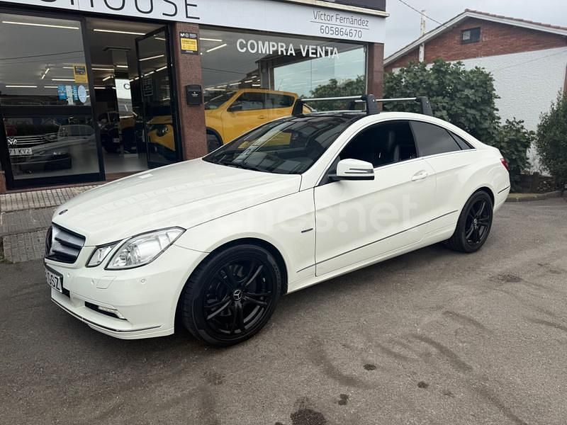 Blanco Usado 2010 Mercedes E250 Coupe | 14.990 € (Precio justo) - Imagen 1/4