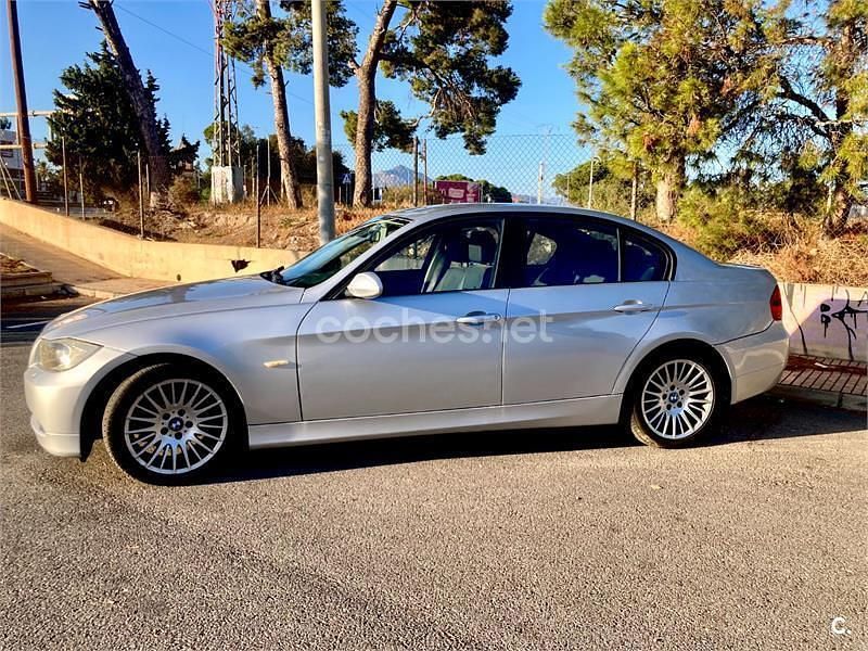 Gris / plata Usado 2006 BMW 318 Berlina | 9000 € (Caro) - Imagen 1/4