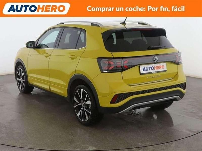 Usado VW T-Cross R-line 150 CV (110 kW) 2024 Amarillo SUV