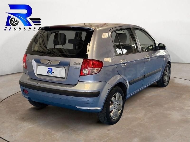 Usado Hyundai Getz GLS 105 CV (77 kW) 2005 Azul Utilitario