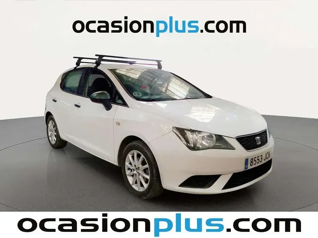 Usado Seat Ibiza Reference 90 CV (66 kW) 2015 Blanco Utilitario