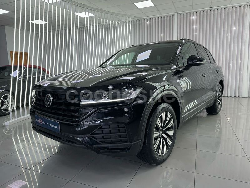 Negro Usado 2022 VW Touareg Elegance SUV | 39.990 € (Super precio) - Imagen 1/4