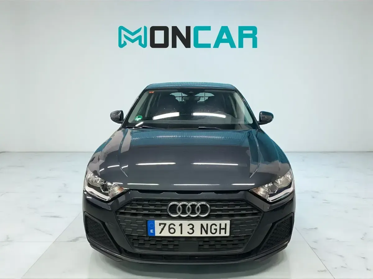 Usado Audi A1 Sportback Premium 95 CV (69 kW) 2022 Gris / plata Utilitario