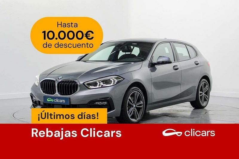 Plateado Usado 2023 BMW 118 Sport Line Utilitario | 21.390 € (Buen precio) - Imagen 1/4
