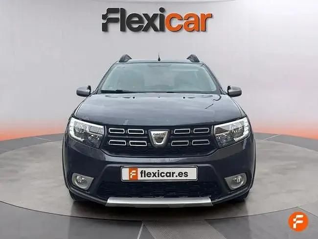 Usado Dacia Sandero Acces 73 HP (53 kW) 2019 Cinzento