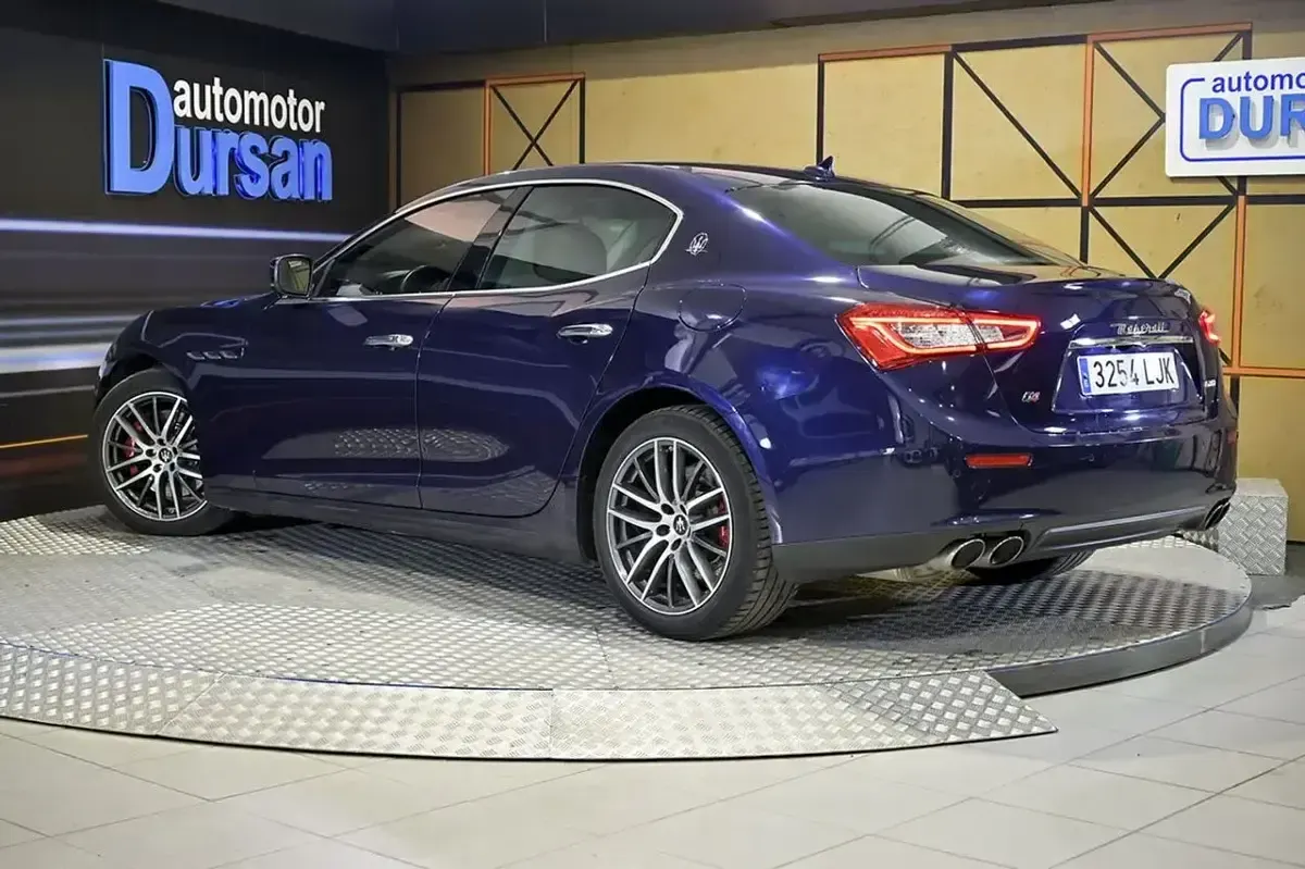 Usado Maserati Ghibli 415 CV (305 kW) 2014 Azul Coupe