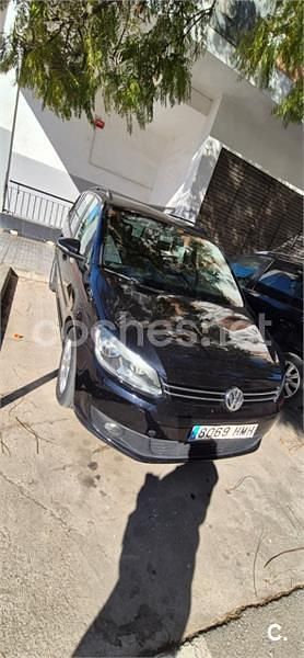 Usado VW Touran Edition 105 CV (77 kW) 2012 Negro Monovolumen