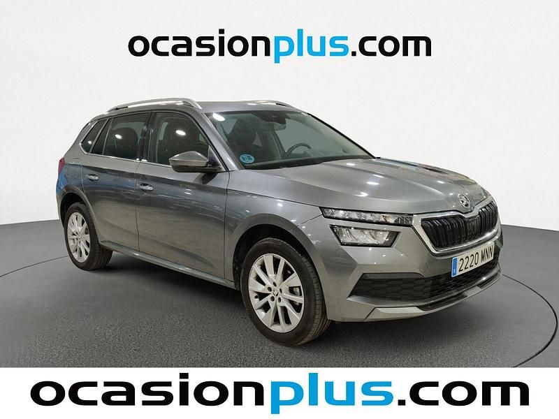 Usado Skoda Kamiq Ambition 110 CV (80 kW) 2024 Gris SUV