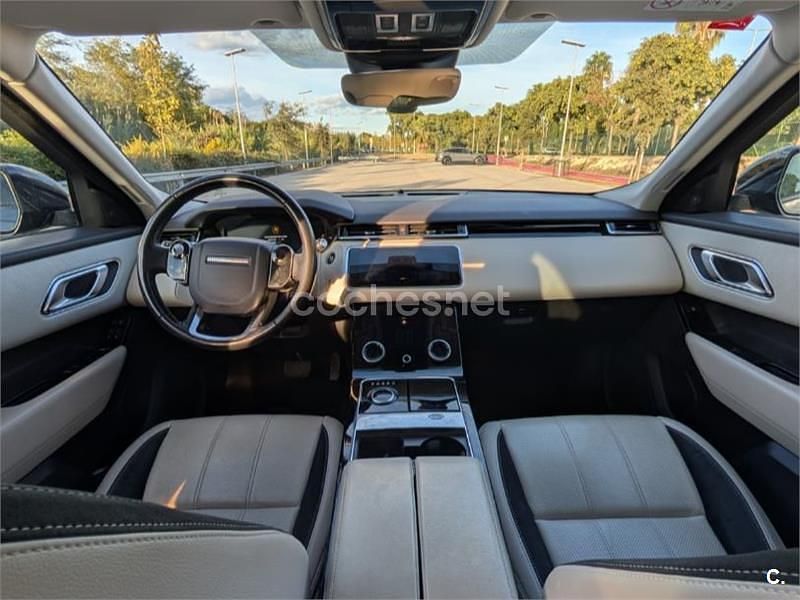 Usado Land Rover Range Rover Velar 240 CV (176 kW) 2018 Gris / plata SUV