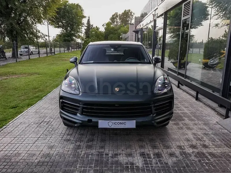Usado Porsche Cayenne Platinum Edition 462 CV (339 kW) 2022 Verde SUV