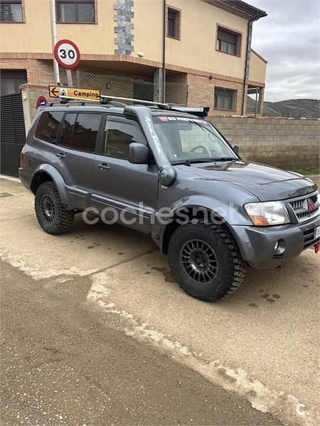 Usado Mitsubishi Montero Intense 160 CV (117 kW) 2005 Gris / plata SUV