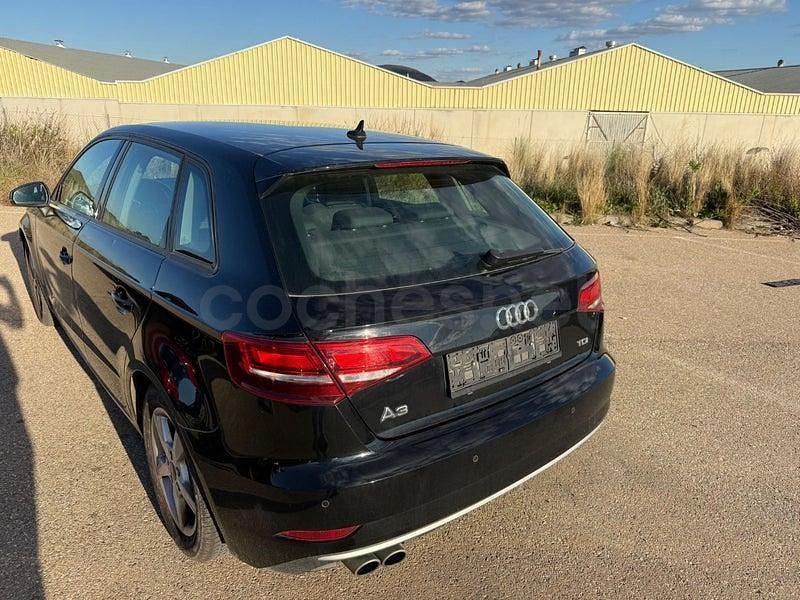 Usado Audi A3 Premium 150 CV (110 kW) 2017 Negro Berlina